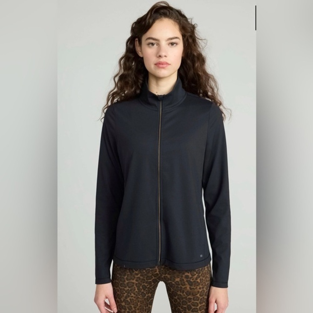 Mondetta Ultra Soft Yoga Jacket NWOT Size Small
